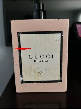 Gucci Pink Eau de Parfum Box